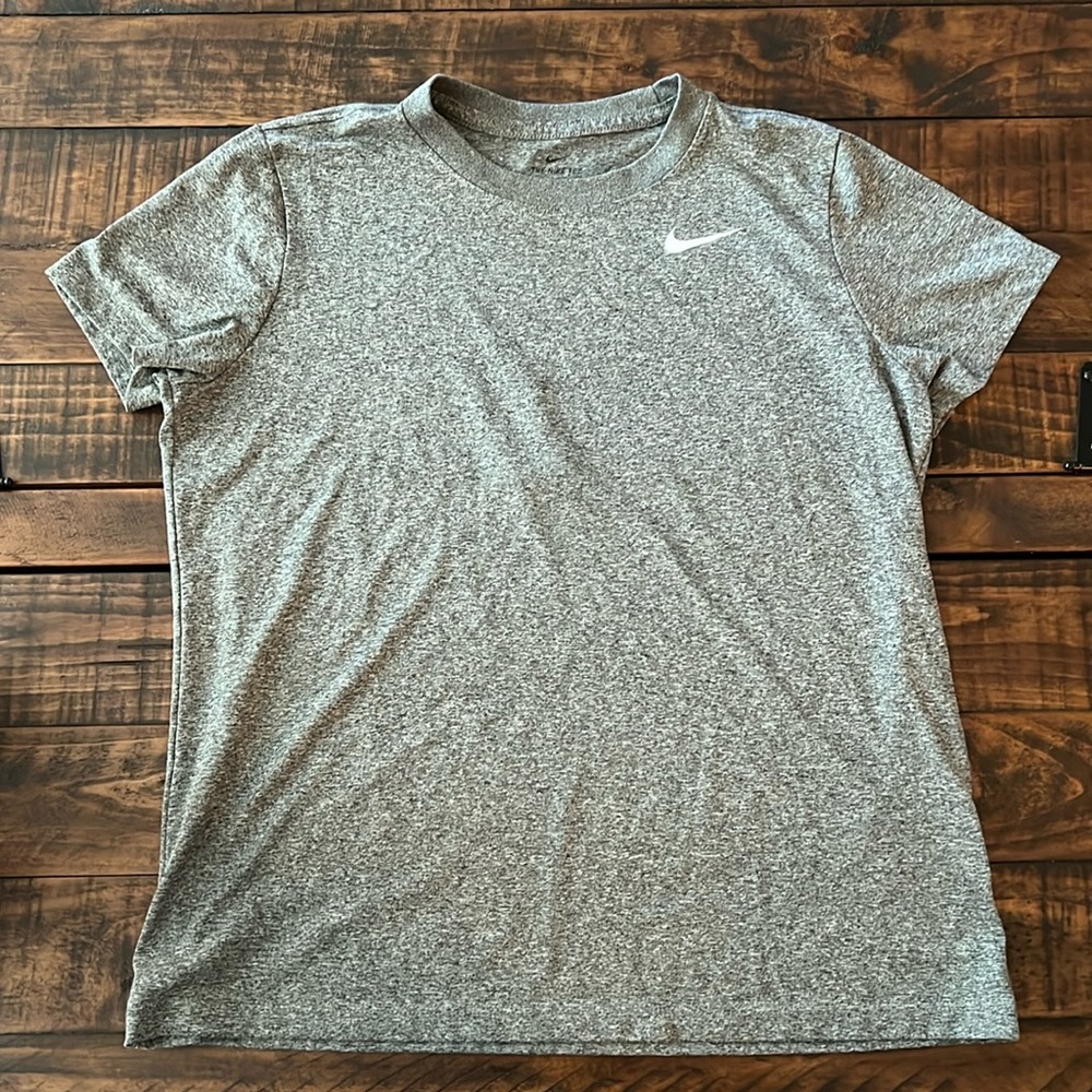 Nike Dri-Fit tee size L
